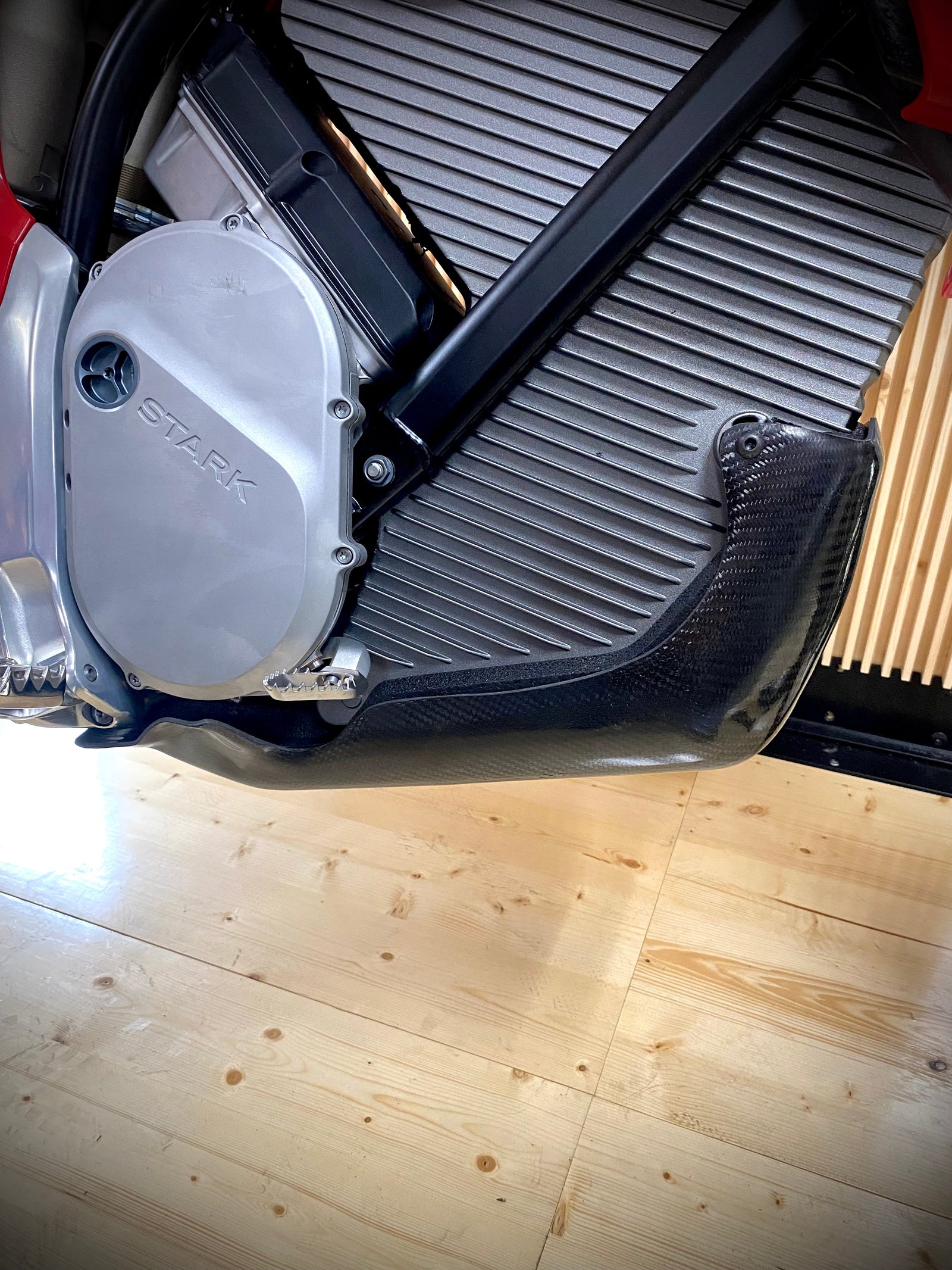 TEMPORARILY UNAVAILABLE - See Note In Product Description | P3 Carbon Fiber Skid Plate Stark Varg (All Models) / EX / SuperMoto 2022 - 2027 | Integrated Linkage Guard (See PN 300002 for NO Linkage Protection) - Image 2