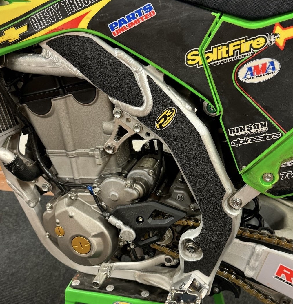 P3 Carbon SX-GRIP Guards Frame Protectors KX450 (X) 2024 - 2026 | KX250 (X) 2027