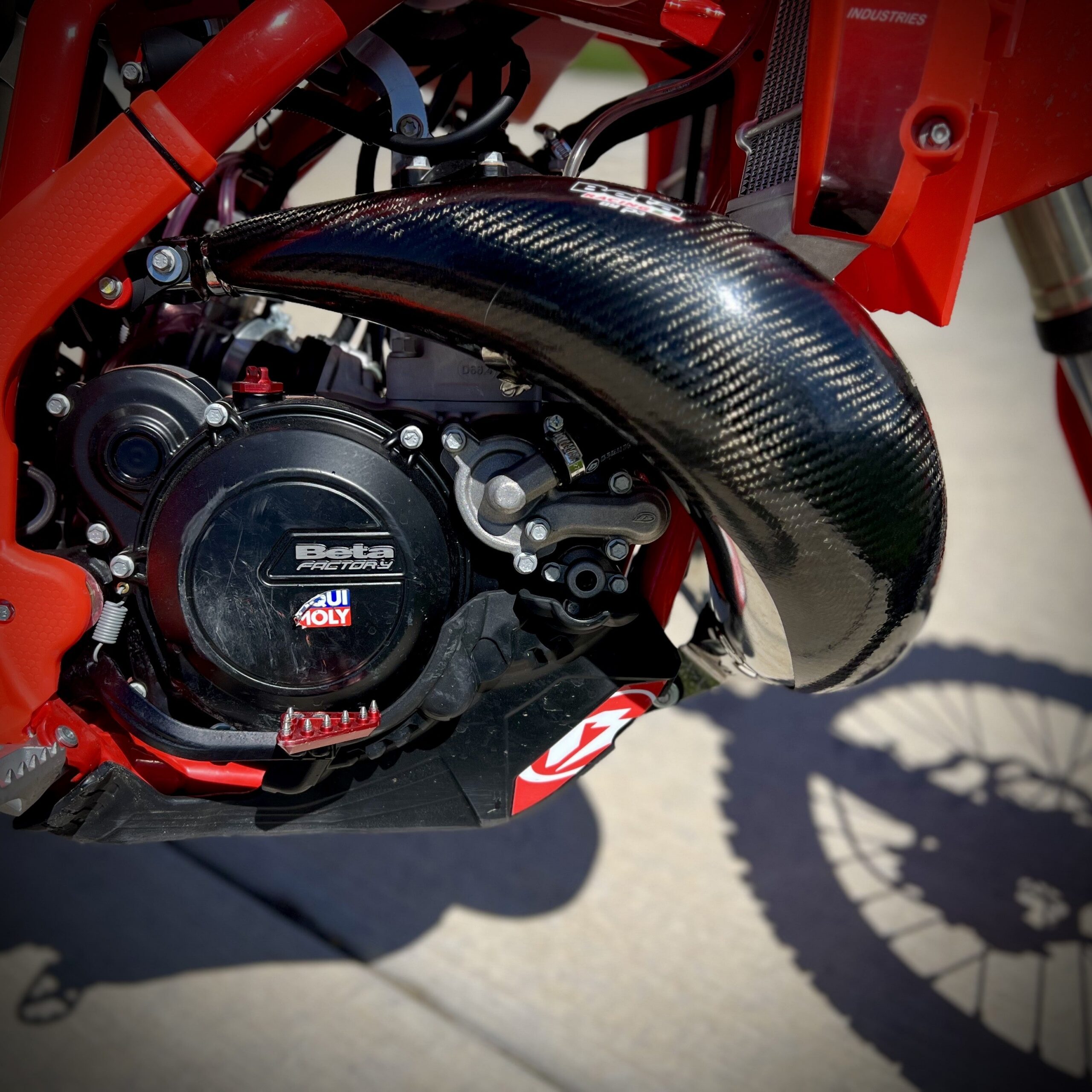 P3 Carbon Pipe Guard MAXCoverage: Beta 250/300/350 RX | 2025 - 2026 (Stock Pipe) - Image 6