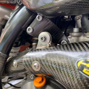 Carbon Engine Mounts | KTM / HUSQ | FE501(s) 500 EXC-F 500 XCFW | 2020-2023 (See Fitment Chart)