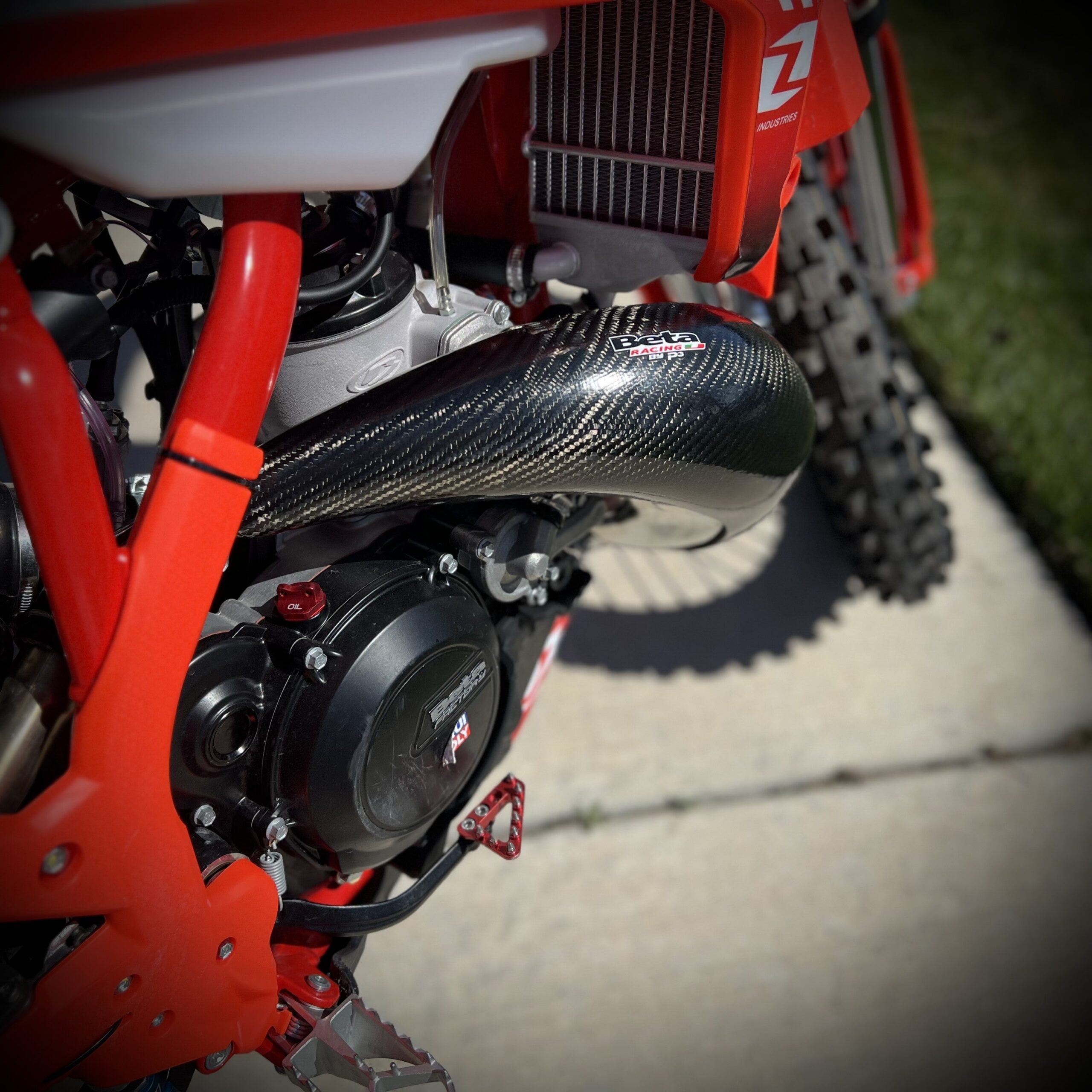 P3 Carbon Pipe Guard MAXCoverage: Beta 250/300/350 RX | 2025 - 2026 (Stock Pipe) - Image 2