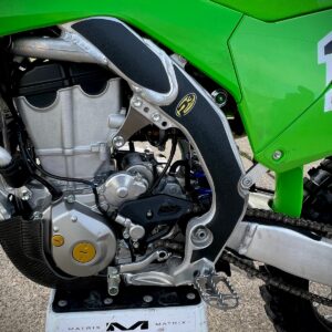 P3 Carbon Grip Guards Frame Protectors KX450 (X) 2024 - 2026 | KX250 (X) 2025 - 2027