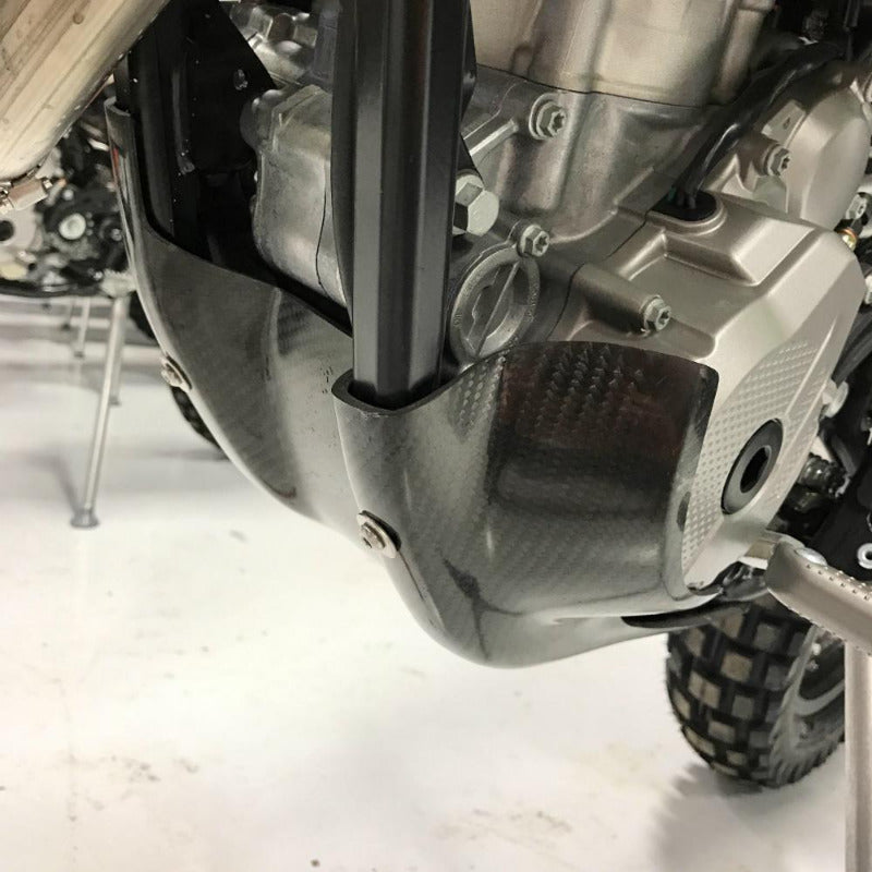 P3 Carbon Enduro Skid Plate GasGas EC 250 & 350F 2021-2023 | Husqvarna FE 250 2017-2023 | FE 350 2017-2023 | KTM 250 EXC-F 2017-2023 | 350 EXC-F 2017-2023 - Image 6