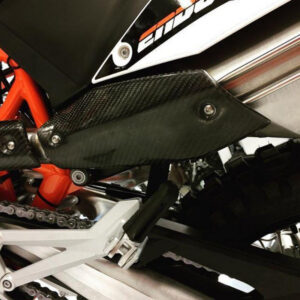 P3 Carbon Boot Guard KTM 690 Enduro/SMC | 2008-2018